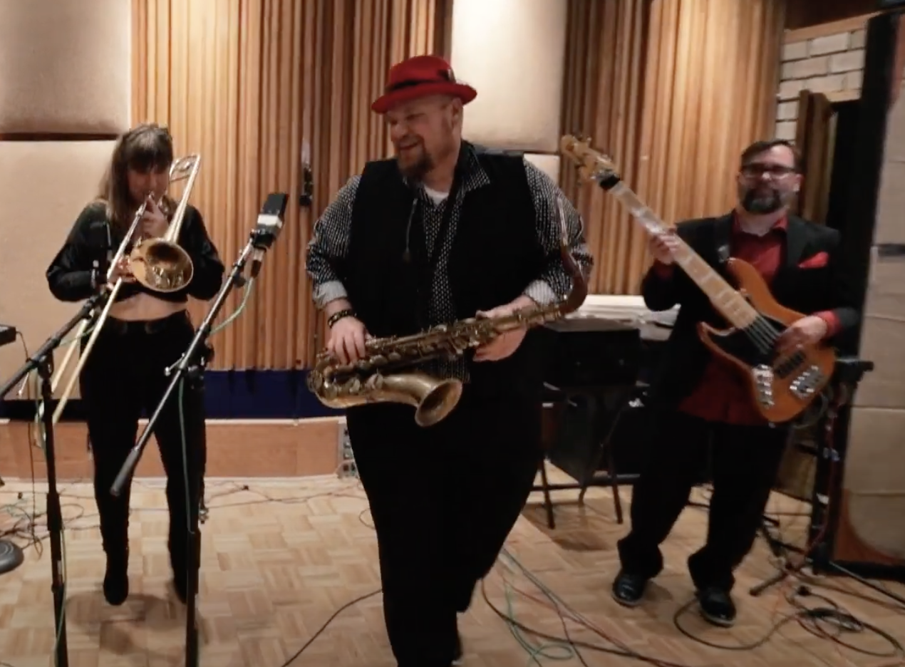 THE GLO MACHINE – feat. Tamara Rodriguez