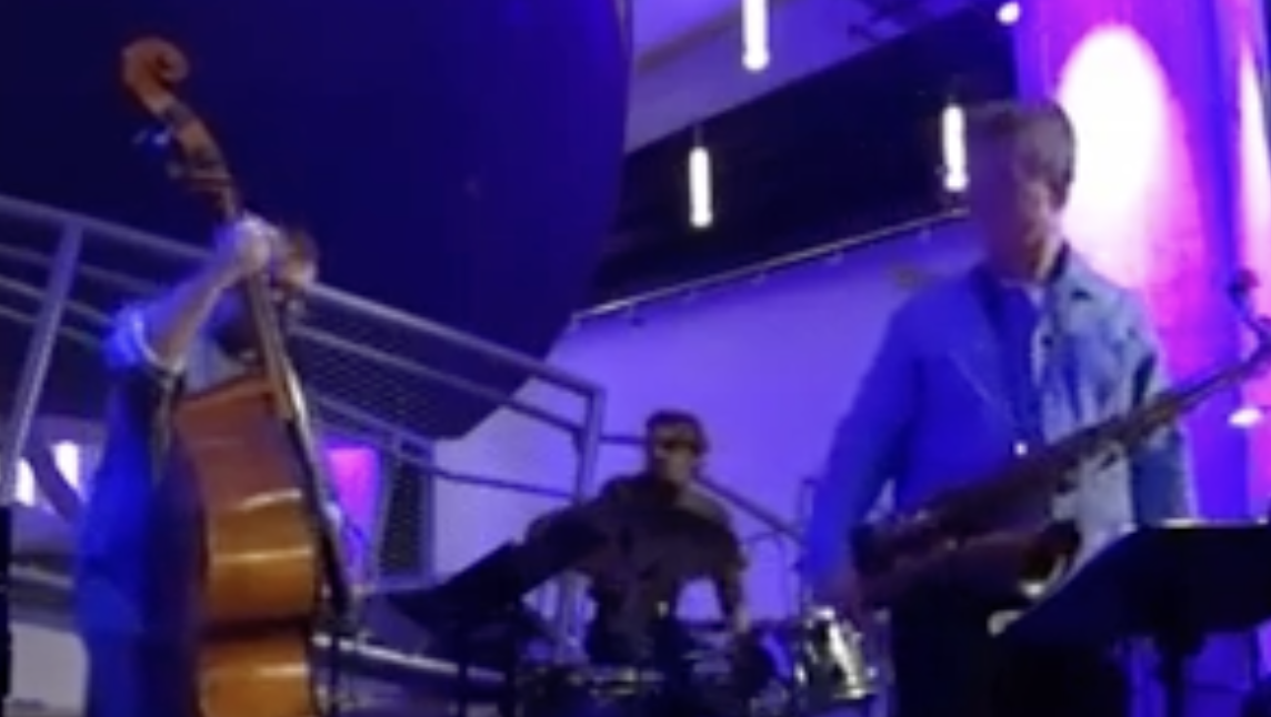 Doug Walker Quintet @ Senses Bistro